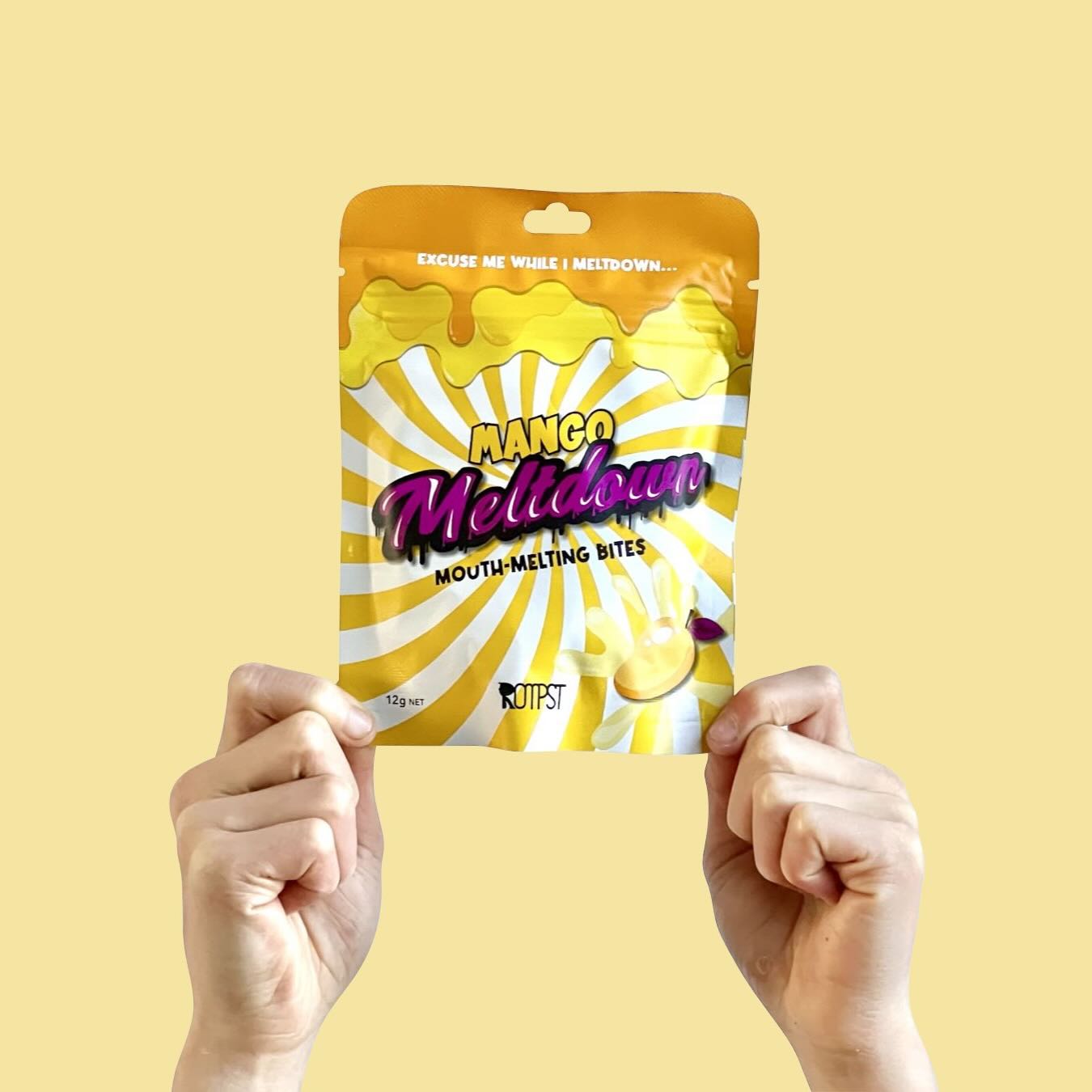 Healthy mango fruit snacks